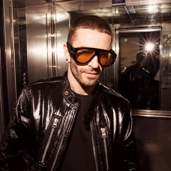 Tom Ford BRONSON Striped Brown Blue Sunglasses 60mm NWT - Picture 9 of 10